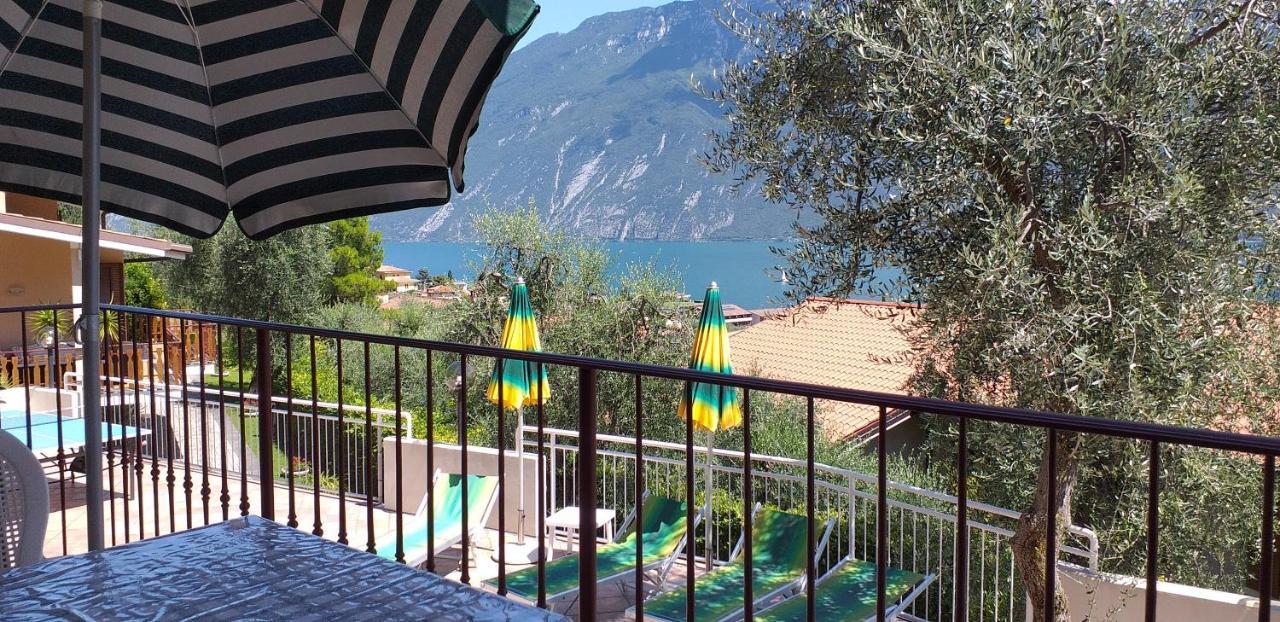 Appartamenti Villa Clivia Limone sul Garda Luaran gambar