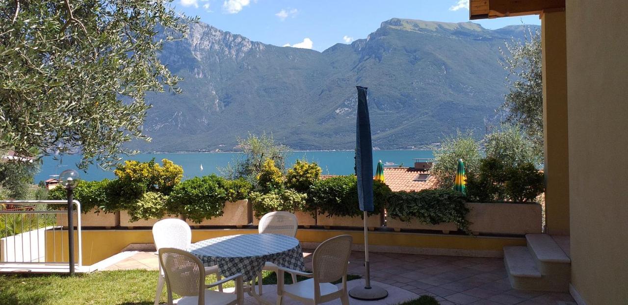 Appartamenti Villa Clivia Limone sul Garda Luaran gambar