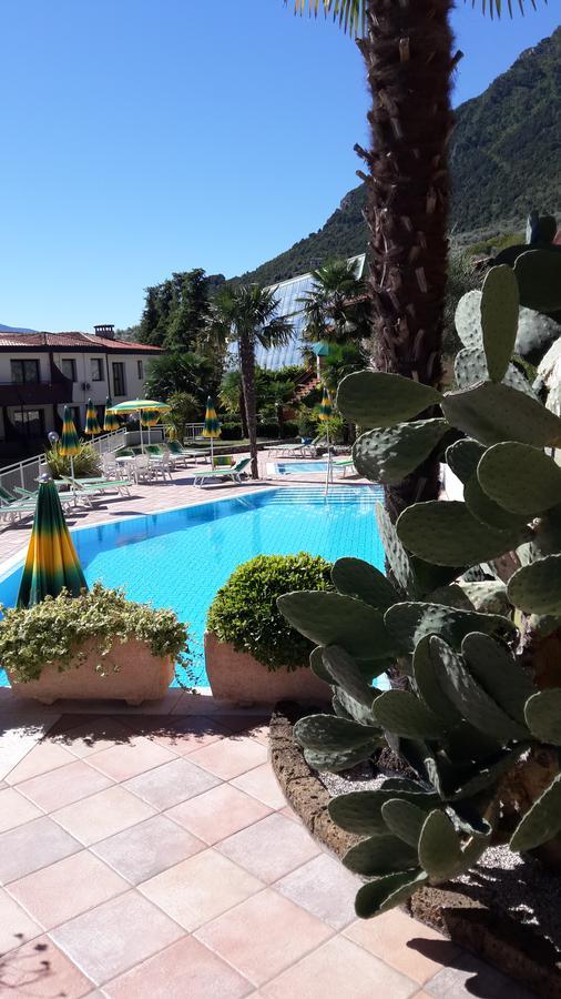 Appartamenti Villa Clivia Limone sul Garda Luaran gambar